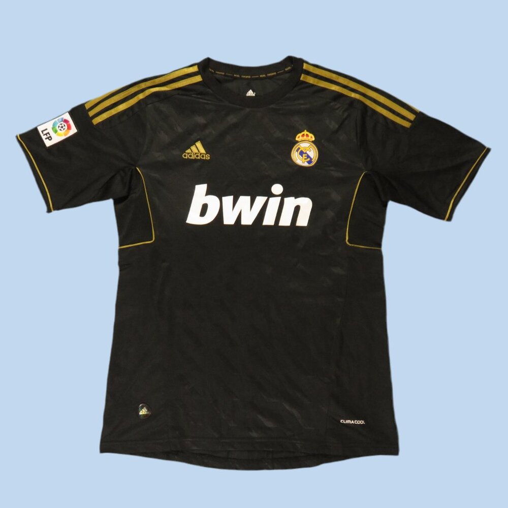 preloved adidas real madrid ‘zidane’ soccer jersey - size l
